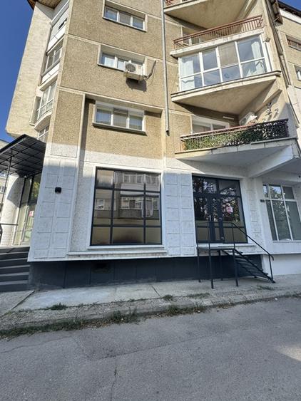 Spatiu comercial 100 mp de inchiriat, str. Logofat Tautu, Bacau