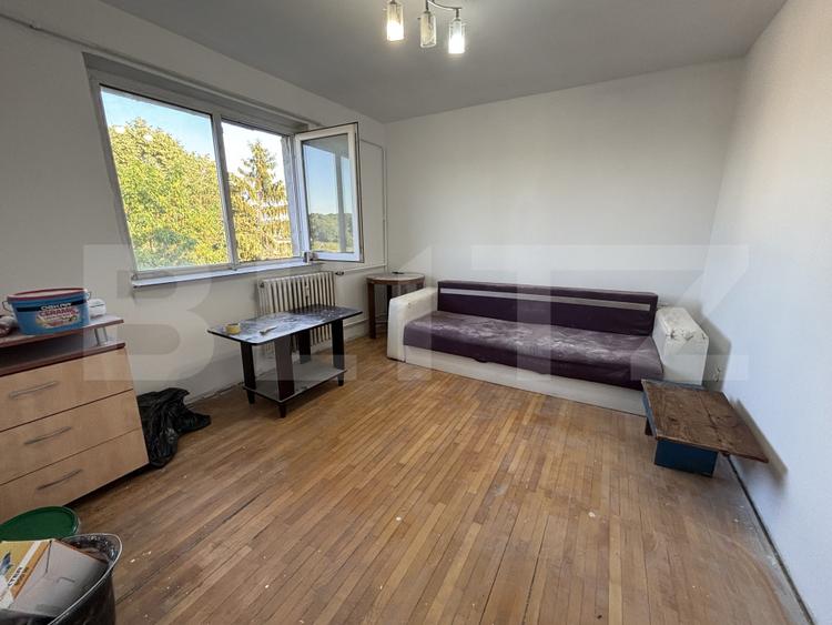 Apartament 2 camere decomandat, 37 mp - zona Tatarasi