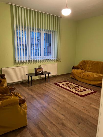 Apartament 2 Camere – ZONA CENTRALĂ – Parter cu Teren și Acces Exterior