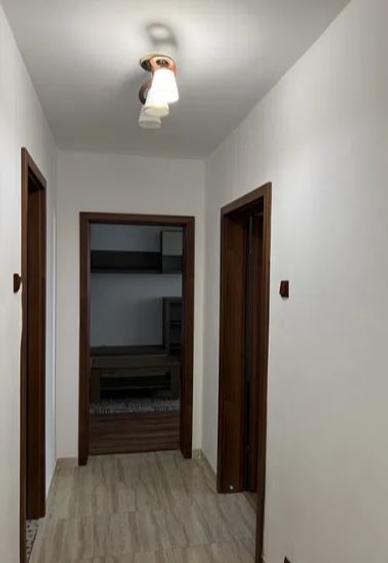 P-ta Muncii METROU,bl.reabilitat,et.5/10,DECOMANDAT,mobilat,utilat complet.
