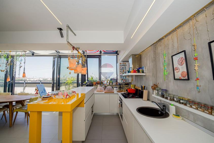 Penthouse 142mp | 4 camere | 2 bai si dressing | MetroCity Academiei