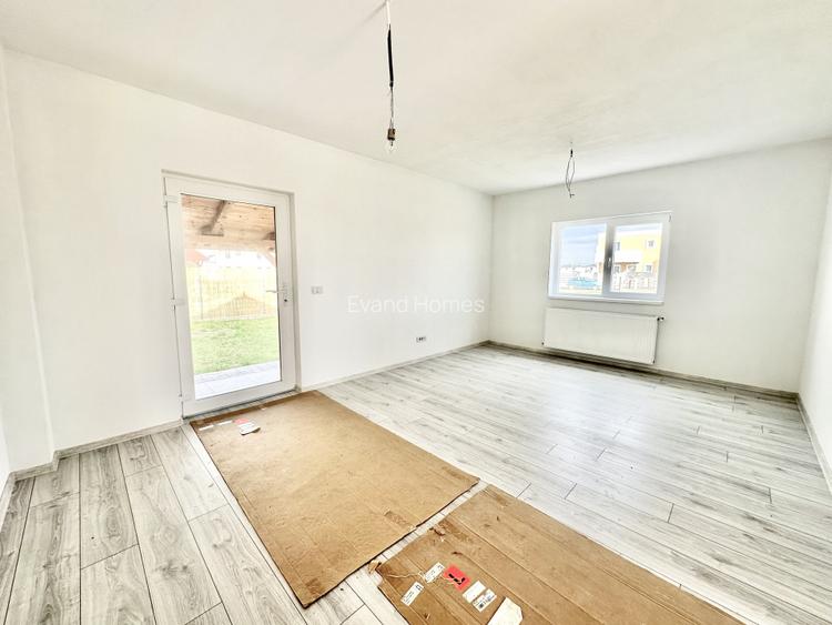 Duplex cu 4 camere - 100 mp utili - gata de mutare - Mosnita - 2