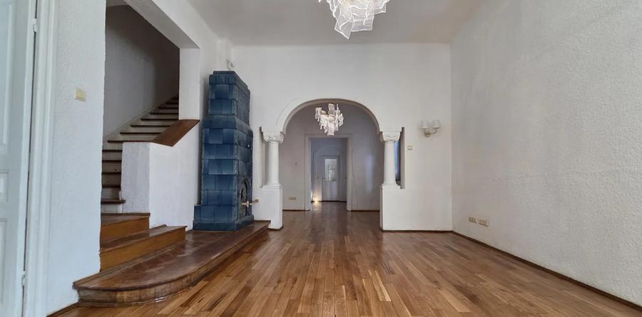 Vilă birouri | Plantelor | Unirii | 16 Camere | Centrală nouă | Curte