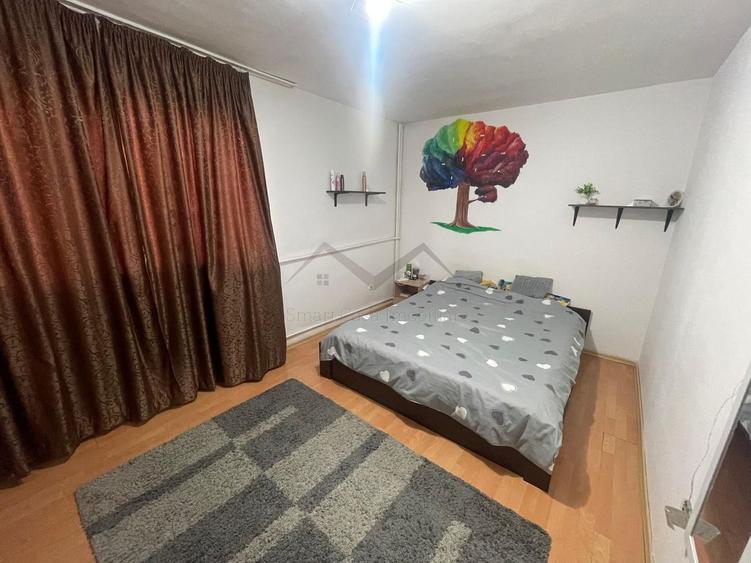 Apartament 3 camere decomandat pacurari
