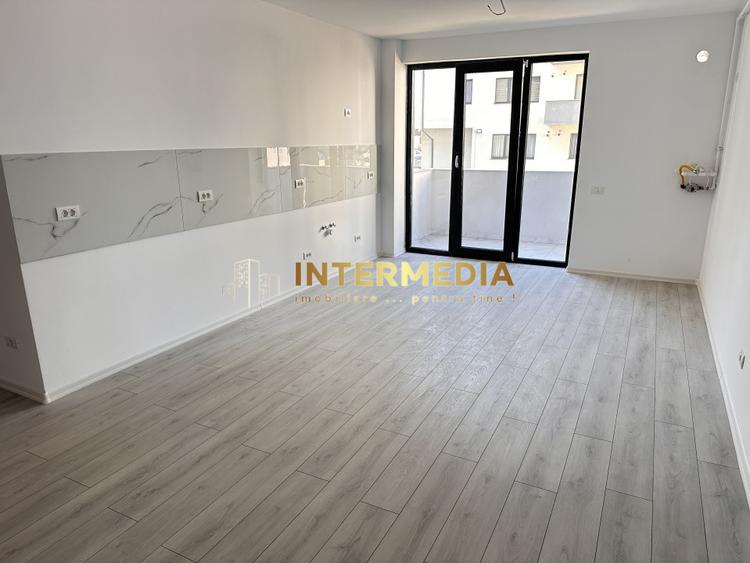 Apartament 3 camere  | 1 Baie | 1 Balcon | 61 mp. | Bloc NOU | Lift  | Central I
