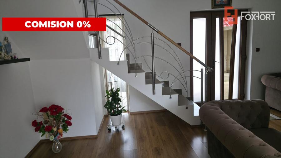 Casa individuala cu 4 camere + 2 spatii comerciale - Gataia