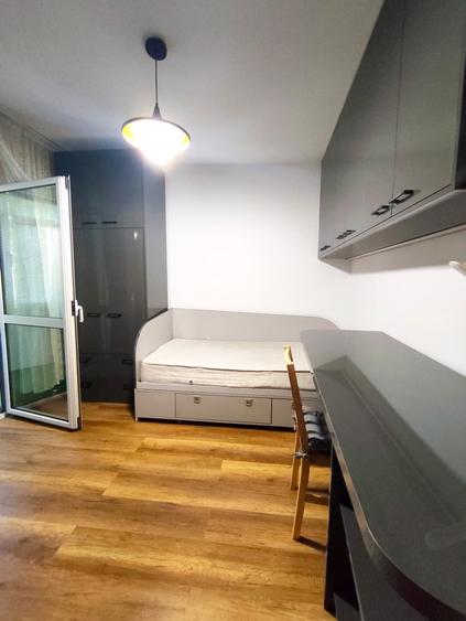 Apartament 2 camere - ETAJ 1 - 56 mp ( decomandat, 2 balcoane, geam baie )
