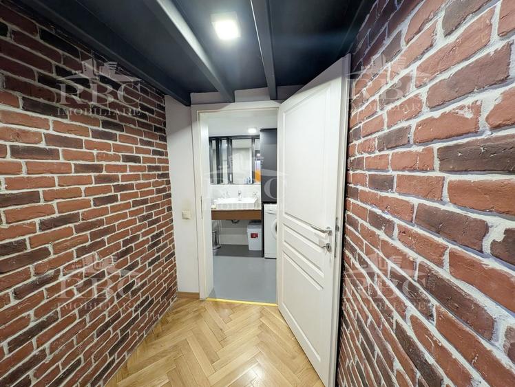 Apartament tip loft in cladire istorica ultracentral