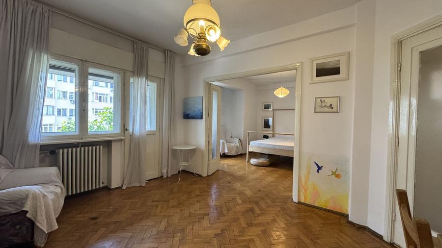Apartament creditabil lângă metrou fără risc seismic.