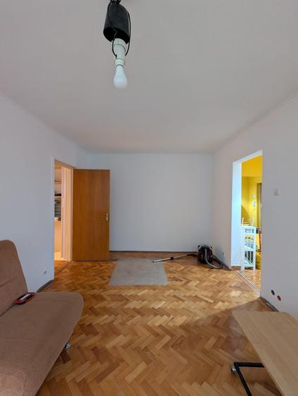 2 camere semidecomandat zona Dristor metrou /centrala