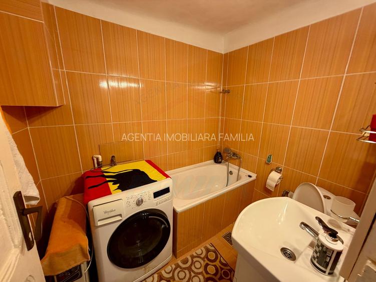 700 mp, teren intravilan, zona Centru, 150.000 euro - 11