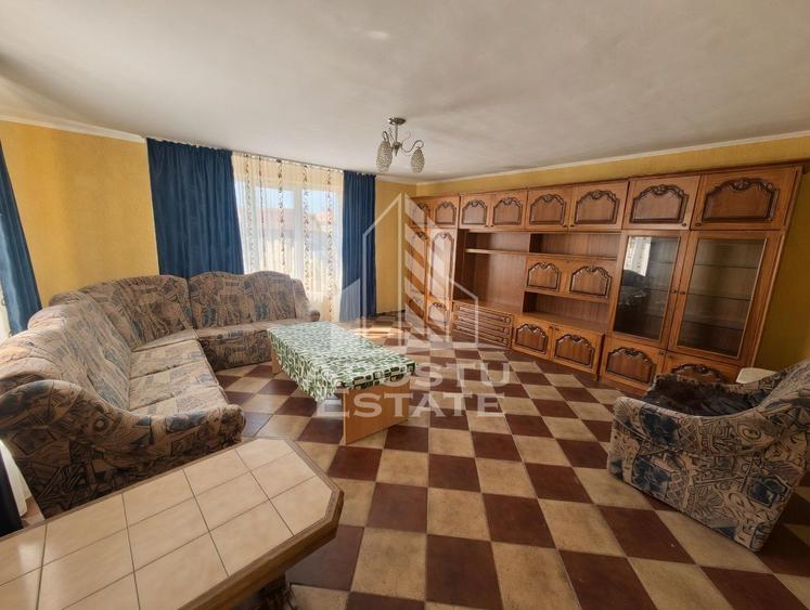 Casa spațioasă, 280 mp utili, Sânnicolau Mare