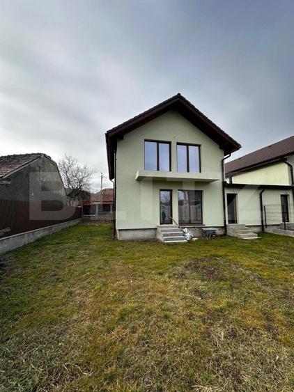 Duplex semifinisat de vanzare , 120 mp , 385 teren, garaj! Gilau
