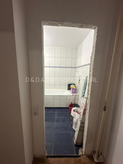 Dristor - 8 minute metrou - Apartament 4 camere - confort 1 -An constructie 1983 - 13