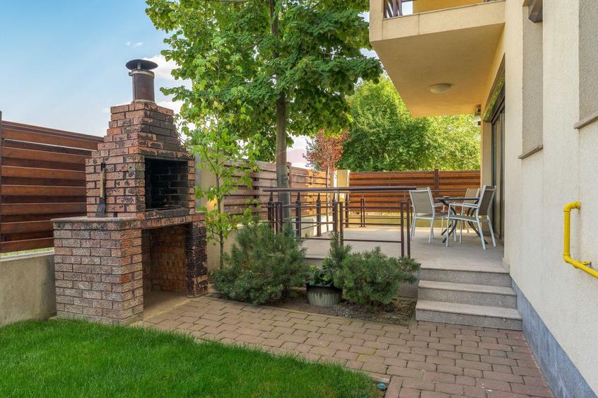 VANZARE Vilă PREMIUM cu 6 camere în zona Central, OTOPENI