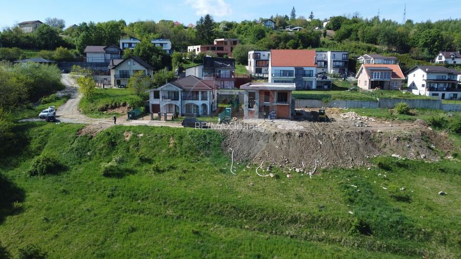 Teren 2685 mp cu panoramă Feleacu. Proiect rezidențial - 13