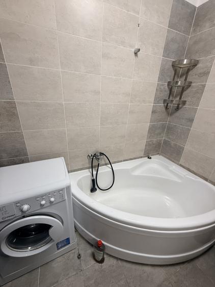 Închiriez garsonieră în Militari Residence