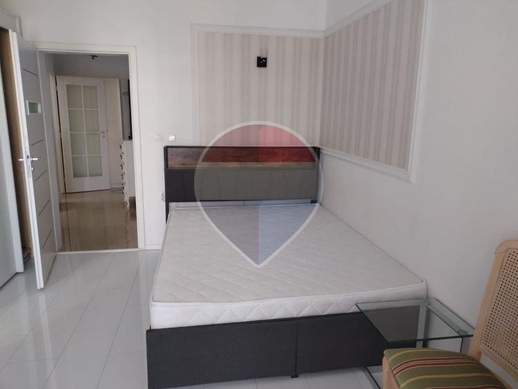 Închiriere 2 camere | Parcul Cișmigiu | Renovat