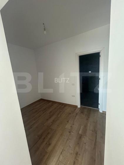 Vila de vanzare, 300 mp, teren 650 mp, zona Crevedia