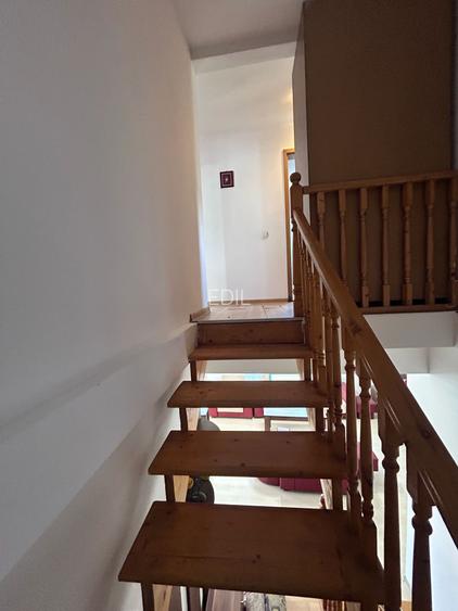 Casa tip triplex cu 4 camere de inchiriat !!!! - 9