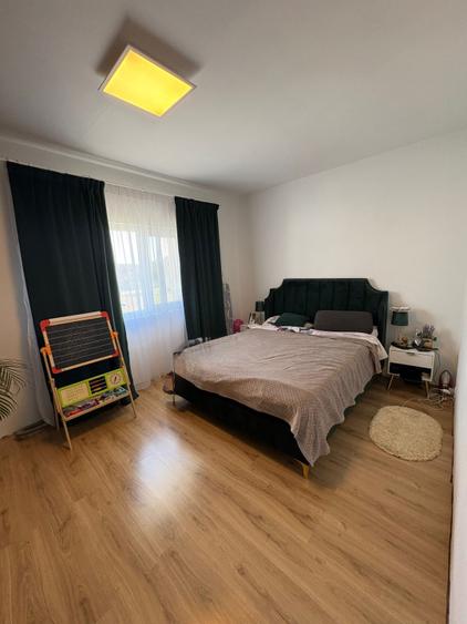 Casă modernă P+1, 145 mp utili, 4 dormitoare, complet mobilată și utilată