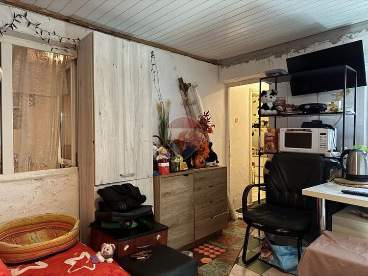 Casă 2 camere de vânzare | Rahova | teren 88 mp