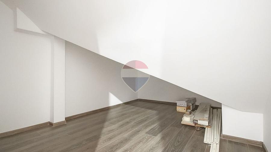 Apartament 4 camere pe două niveluri, 118 mp utili, Cartierul Toamnei