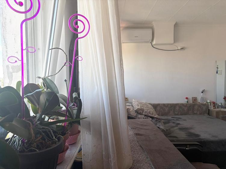 Garsoniera spatioasa cu boiler electric, Mihalache-1 Mai