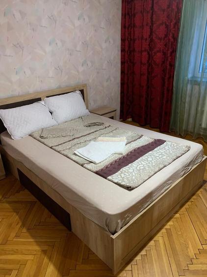 INCHIRIERE 3 CAMERE DECOMANDATE etaj 1 - FALEZA NORD