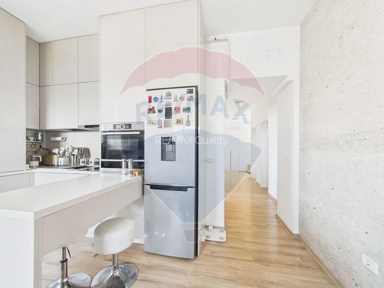 Apartament cu 3 camere de vanzare, centrala proprie - Mihai Bravu - 15