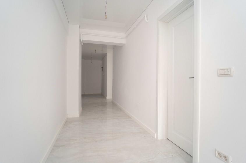 APARTAMENT CU 3 CAMERE & 2 BAI, NICOLINA LA BULEVARD, BLOC NOU