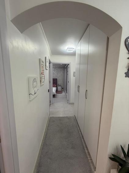 Apartament 3 camere complet renovat • Parter • Zona Comisia Centrala