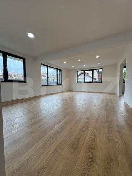Casa individuala, 6 camere, 220 mp, zona Iulius Mall