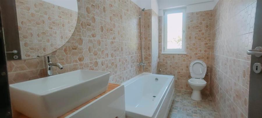 2 CAM TATARASI MOBILAT LUX INTAB. LOC DE PARCARE