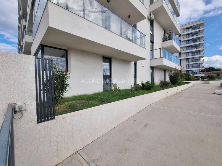 Tomis nord Euromaterna-apartament 3 camere decomandat cu terasa de 33 mp - 25
