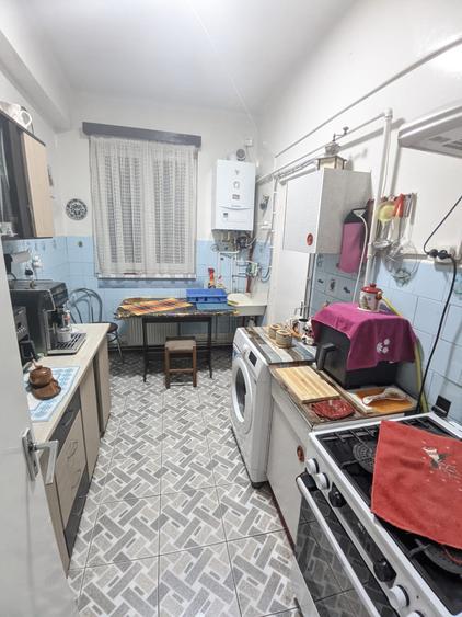 Apartament de vânzare, 3 camere, 58 mp, Horea vis-a-vis de Facultatea de Litere