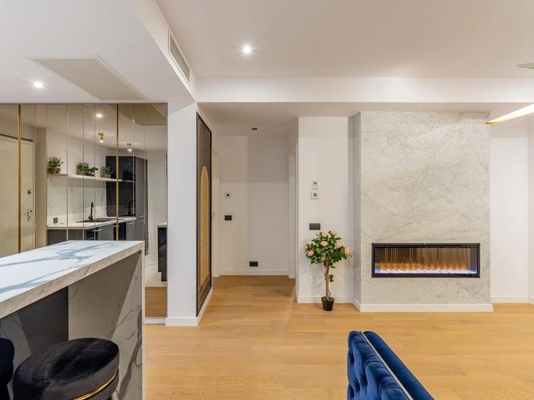 Apartament cu terasă 45mp in One Herăstrău Towers,parcare inclusă
