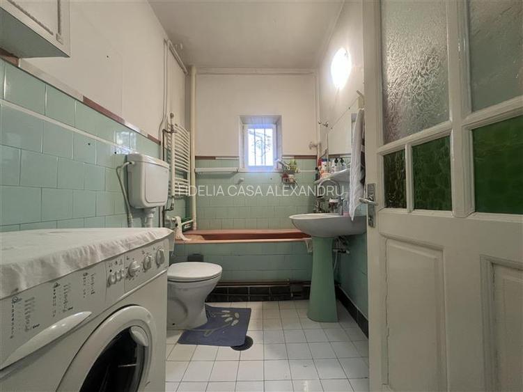 Casa cu teren de vânzare in zona Nicolina 1 - 10