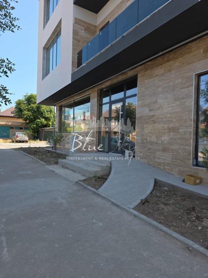 Clădire modernă cu regim D+P+3, situată în zona Faleza Nord