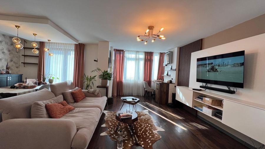 2 camere modern renovate | Piata Romana