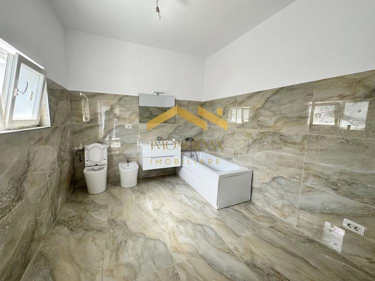 - Duplex -3 camere - 2 bai -
