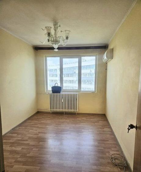 Vand apartament 2 camere la 5 minute de metrou Tineretului