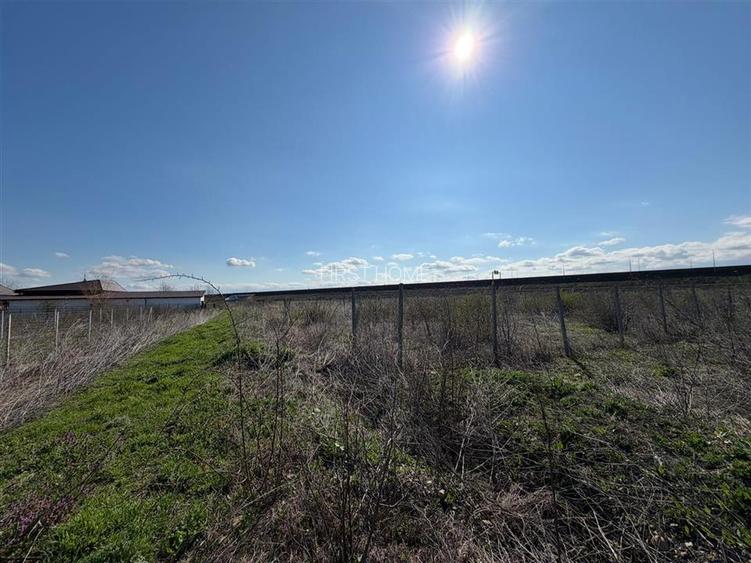 Teren intravilan 700mp in zona de Nord de vanzare - 7