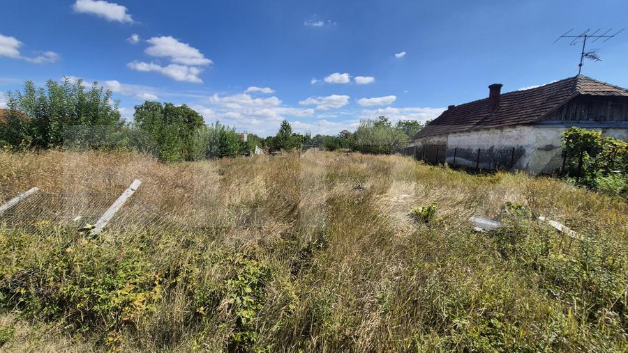 Teren intravilan de vanzare, 1000 mp, zona Titulescu