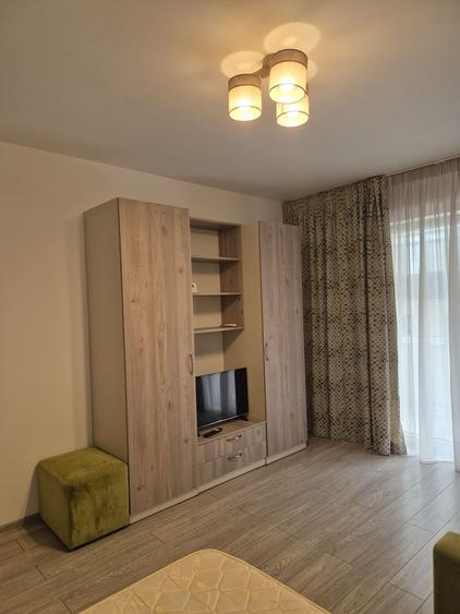GARSONIERA - PARCARE INCLUSA, BUCATARIE INCHISA, CENTRALA PROPRIE
