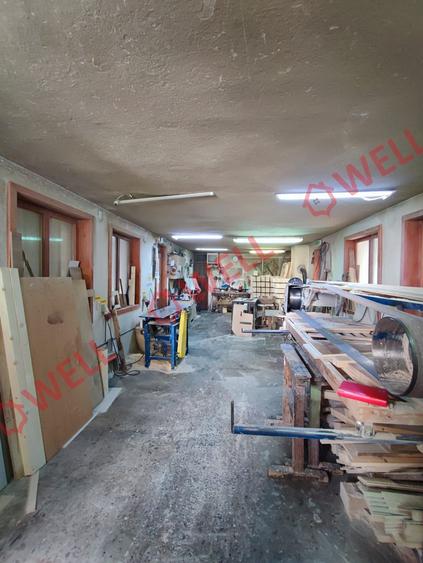 Atelier de vânzare, transformabil în casă de locuit, pe strada Váradi József!