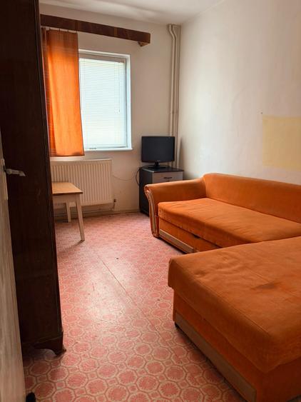 Etaj 2 - Apartament 3 camere 66mp, zona Progresu.