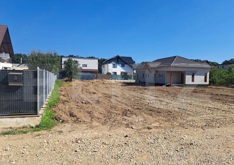 Teren intravilan 754 mp, deschidere 15,5 ml, zona Trivale, Negociabil
