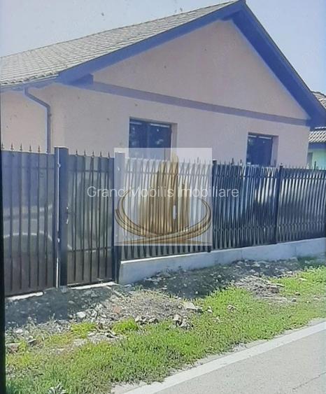 Casă individuală 3 camere | 105 mp utili | Teren 700 mp | Ronaț - 5