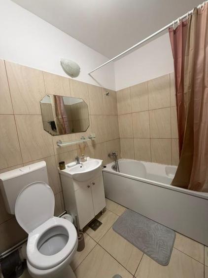 Apartament 2 camere, 50mp, etaj intermediar, parcare, zona Petrom